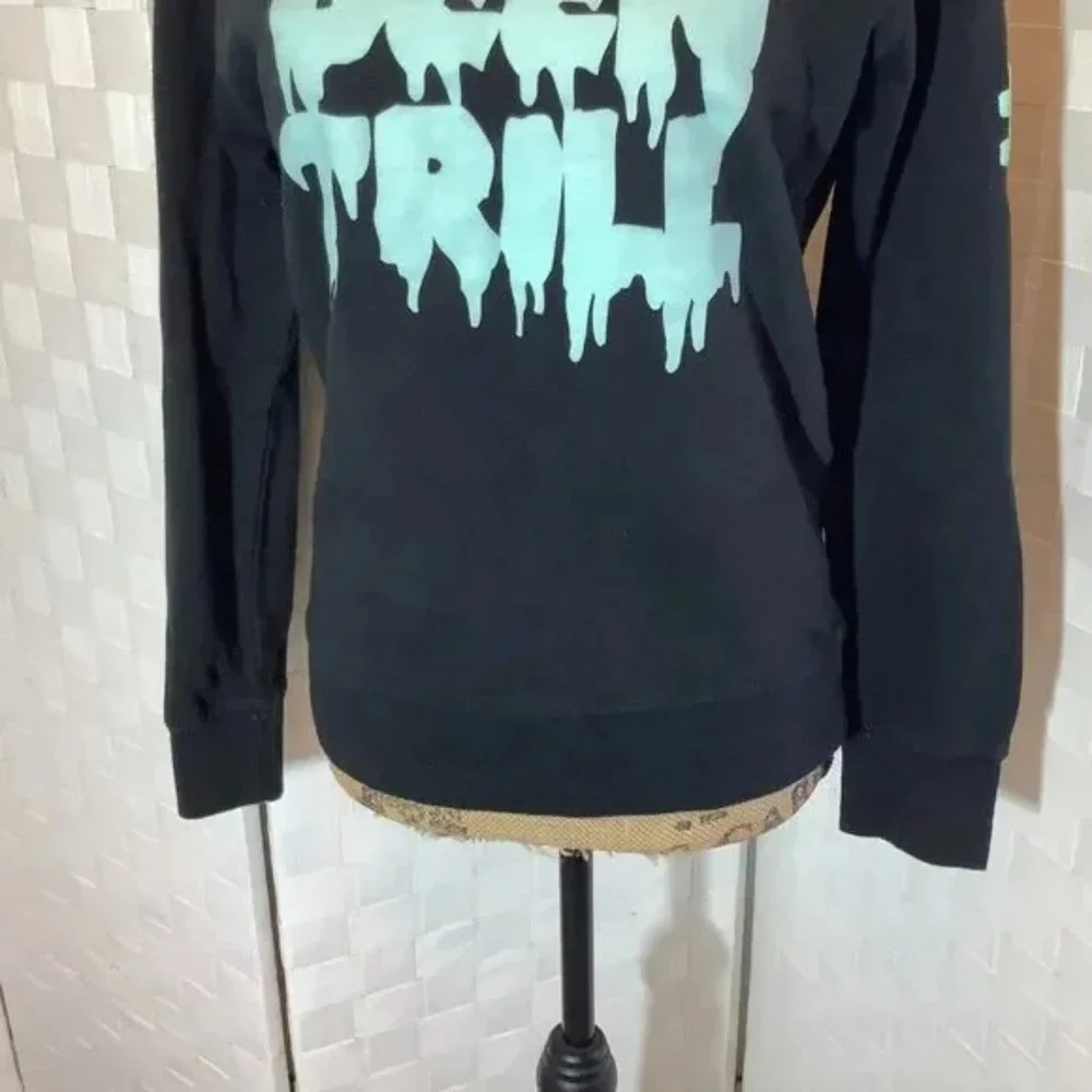 Mallratz been trill black sweatshirt size XS